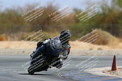 media/May-15-2022-SoCal Trackdays (Sun) [[33a09aef31]]/Turn 2 (945am)/